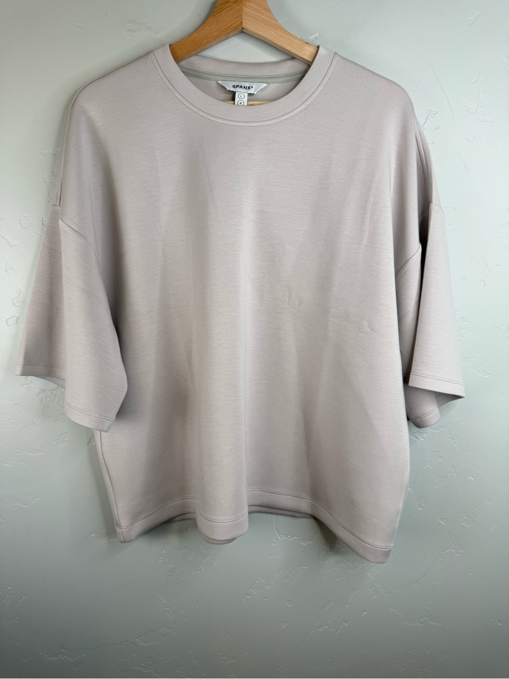 SPANX AirEssentials Boxy Tee Size Large - Picture 2 of 10